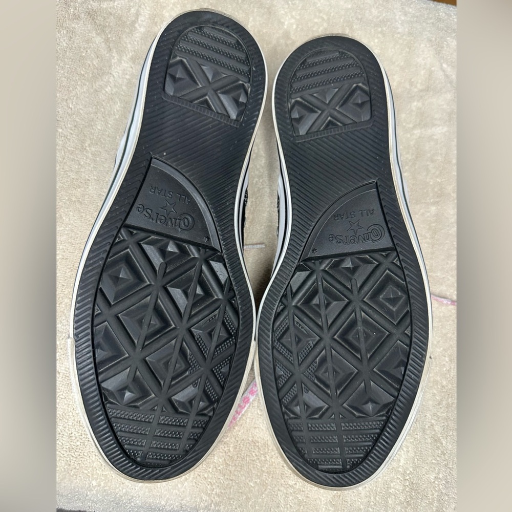 Converse Hello Kitty Sneakers - Black and Pink - Picture 6 of 11